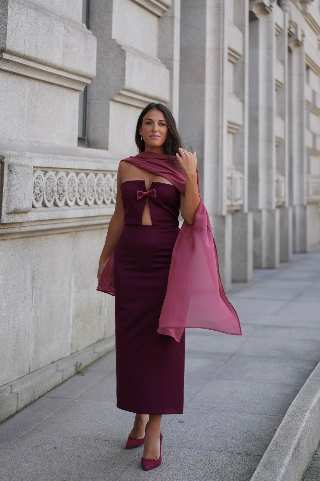 francescas burgundy dress Cassie Tiered Jacquard Midi Dress