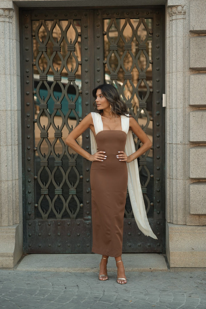 VESTIDO NICOLE MARRÓN
