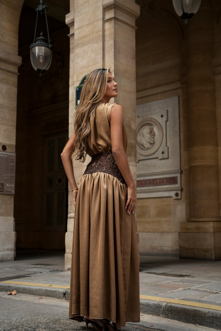 VESTIDO LOUVRE DORADO
