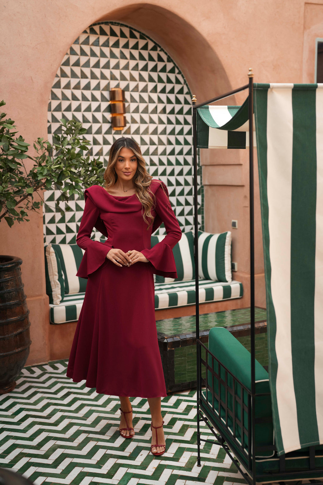 VESTIDO LIVIA VERMELHO MANGA COMPRIDA