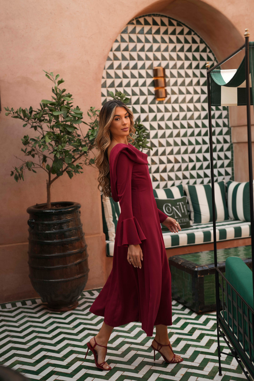 VESTIDO LIVIA VERMELHO MANGA COMPRIDA