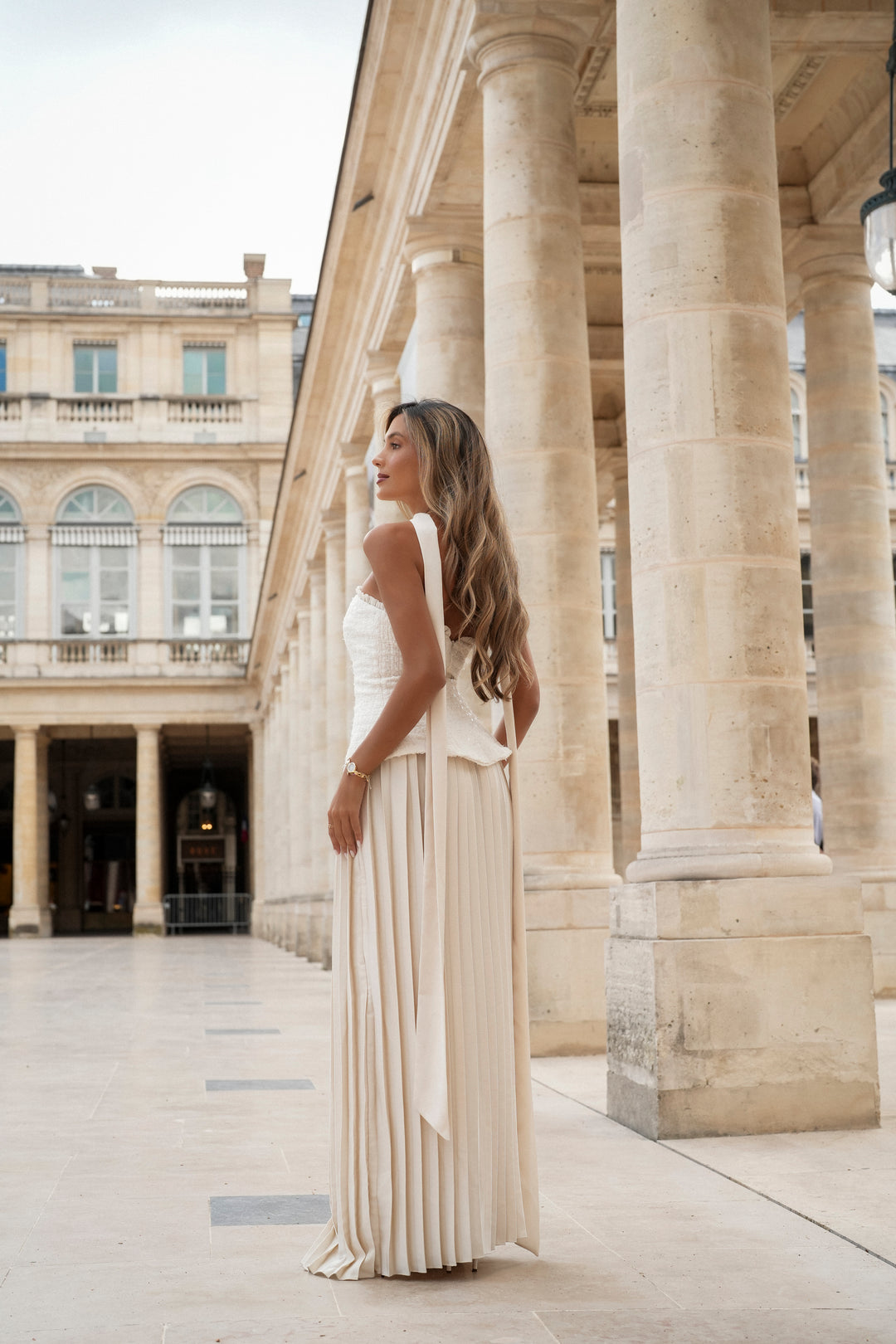 SOFIA BEIGE SET