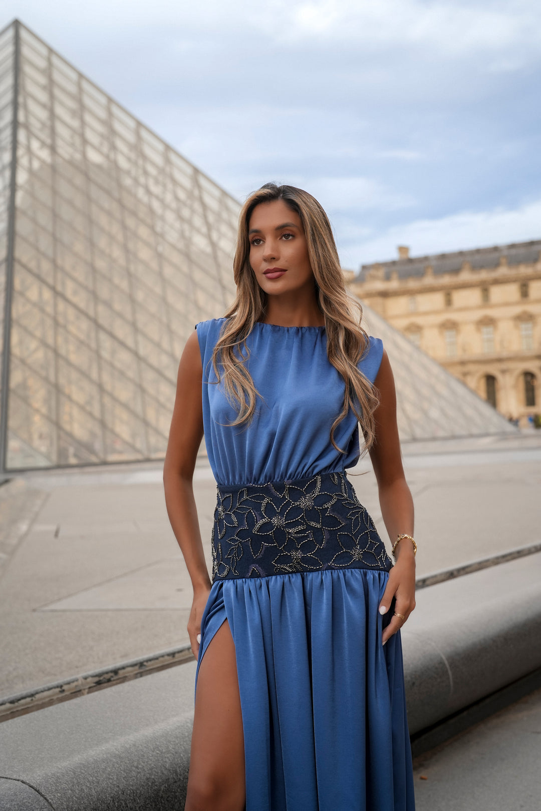 LOUVRE BLUE DRESS