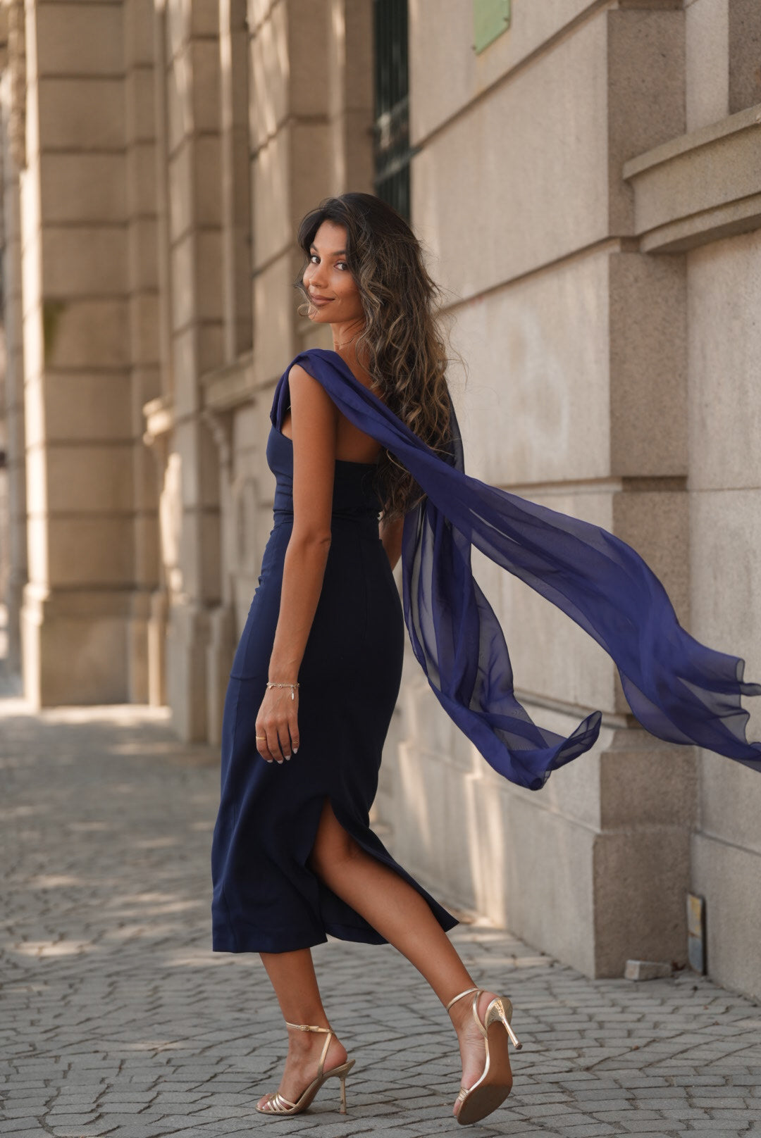 VESTIDO NICOLE AZUL MARINO