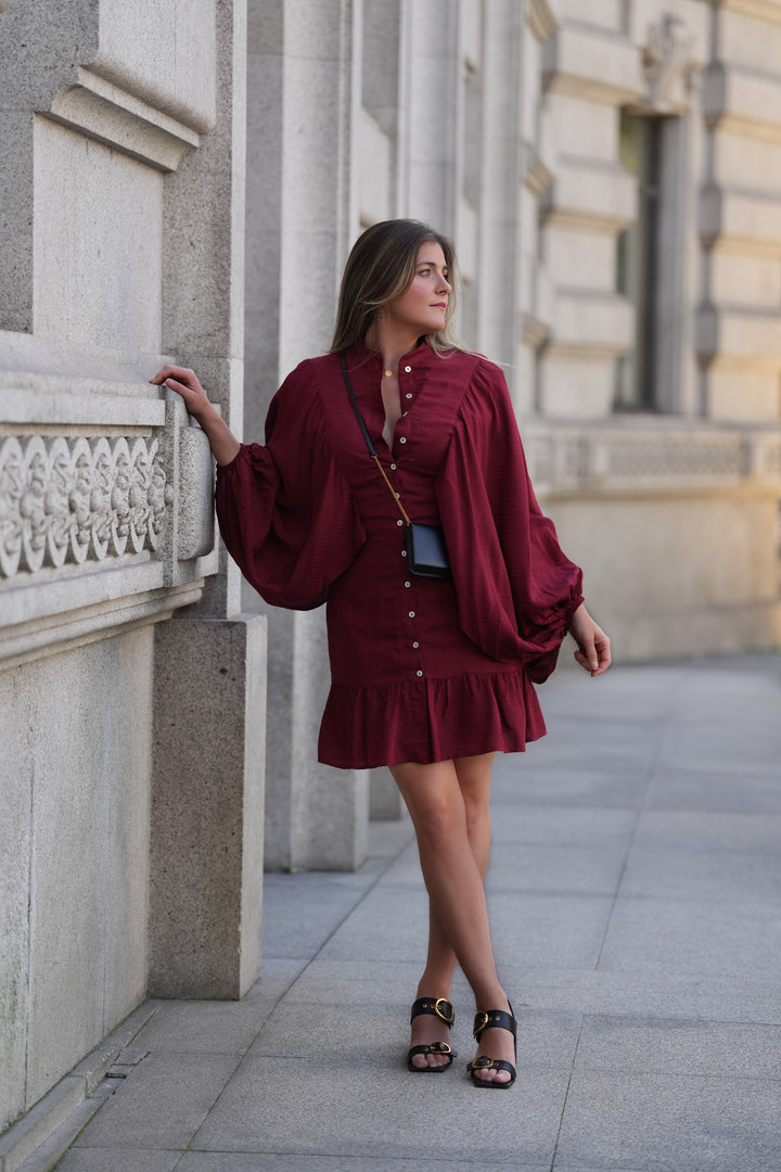 ROBE AÉRIENNE